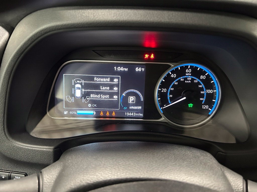 2025 Nissan LEAF S