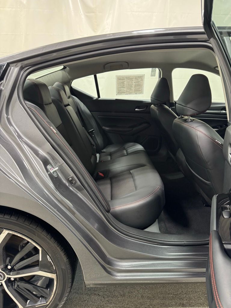 2025 Nissan Altima SR FWD