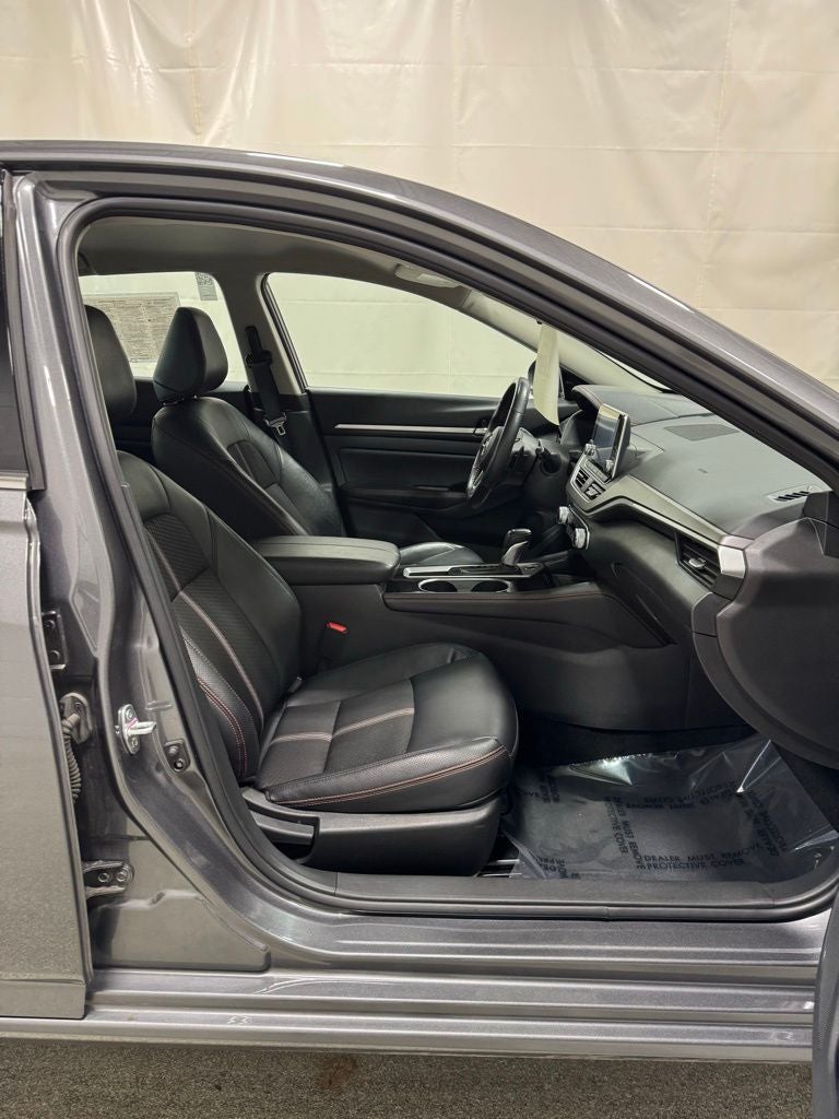 2025 Nissan Altima SR FWD