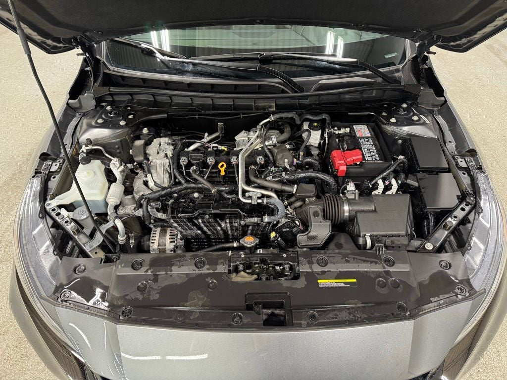 2025 Nissan Altima SR FWD