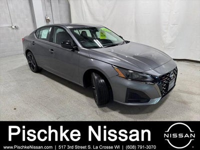 2025 Nissan Altima SR FWD