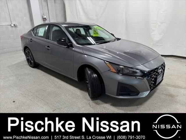 2025 Nissan Altima SR FWD