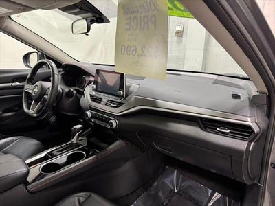 2025 Nissan Altima SR FWD