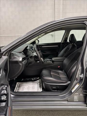 2025 Nissan Altima SR FWD