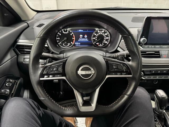 2025 Nissan Altima SR FWD