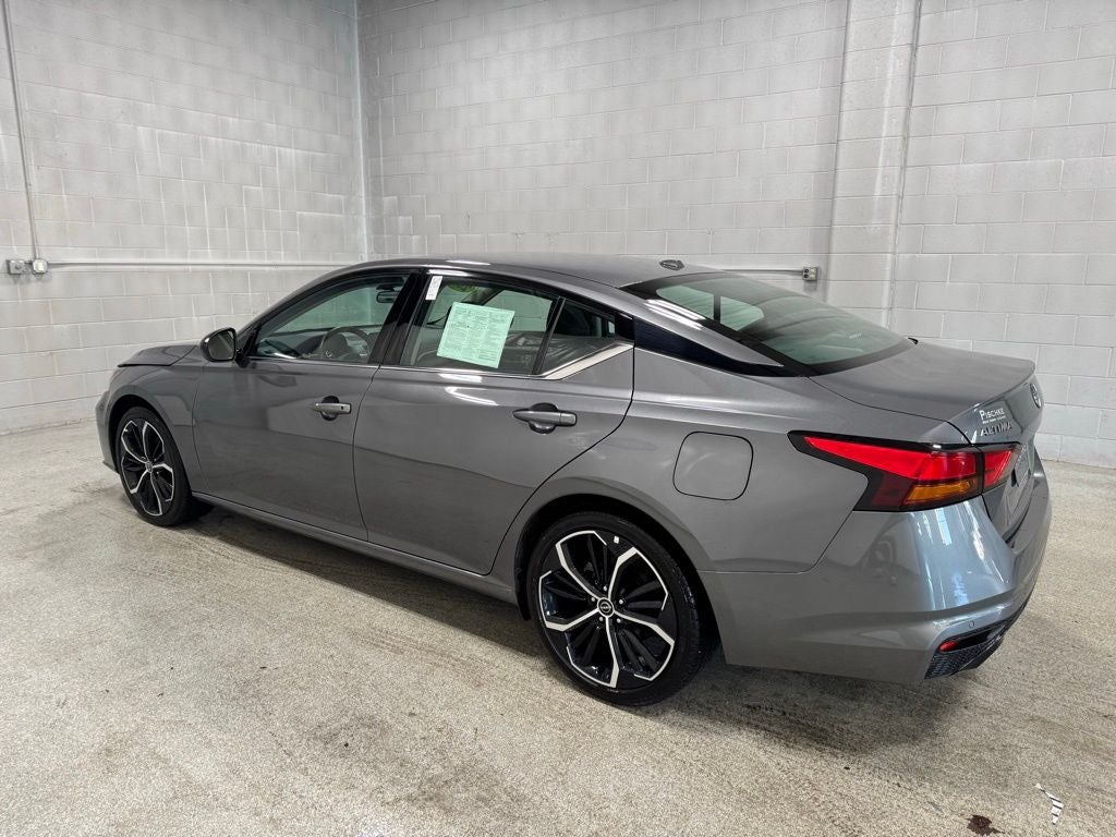 2025 Nissan Altima SR FWD