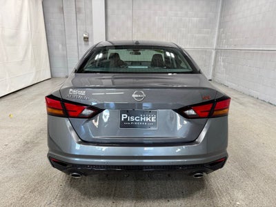 2025 Nissan Altima SR FWD