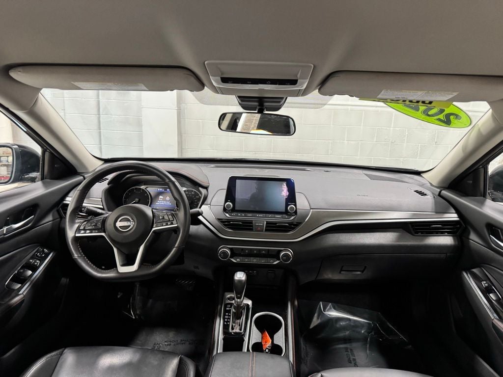 2025 Nissan Altima SR FWD