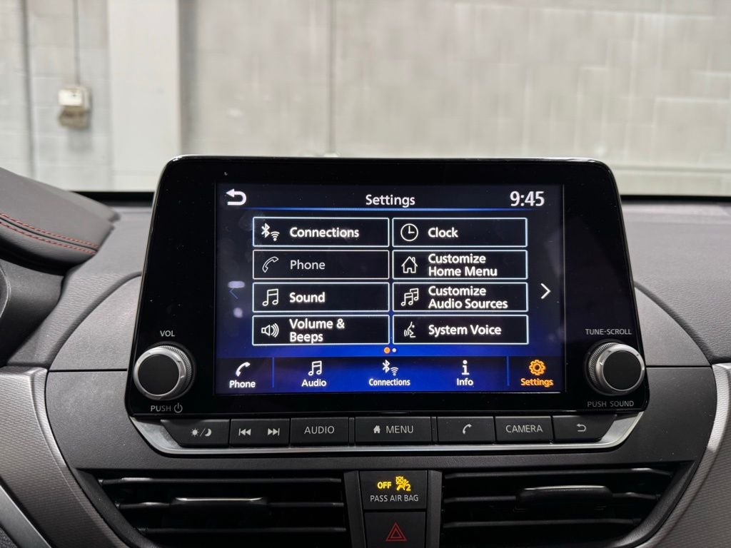 2025 Nissan Altima SR FWD