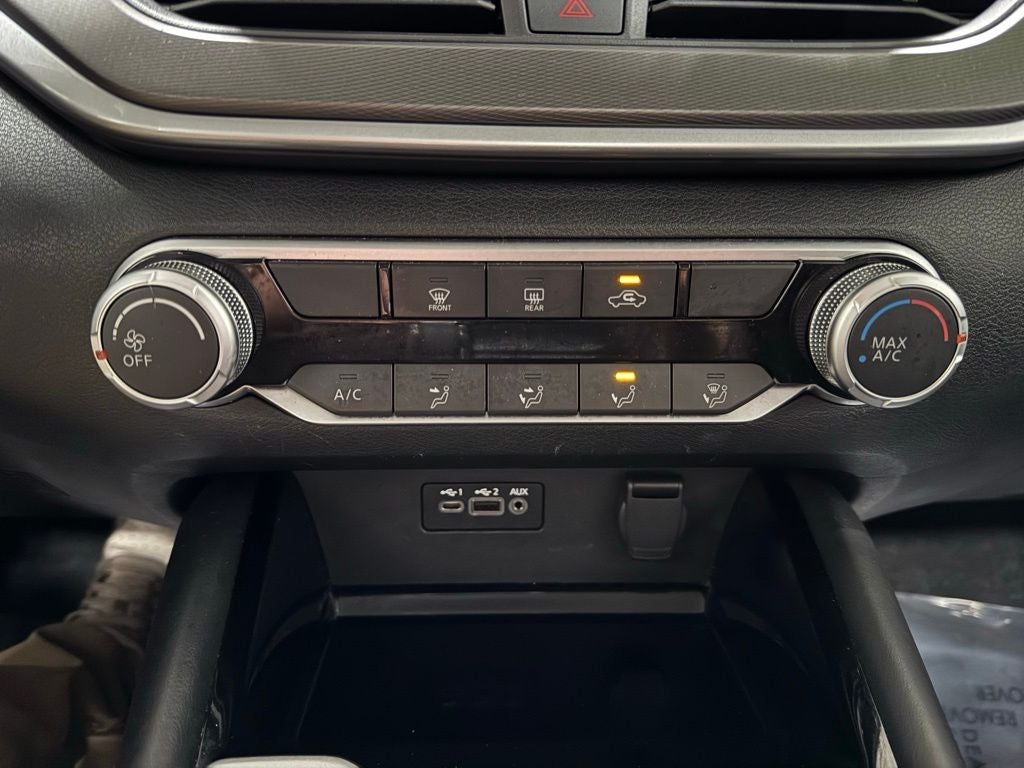 2025 Nissan Altima SR FWD