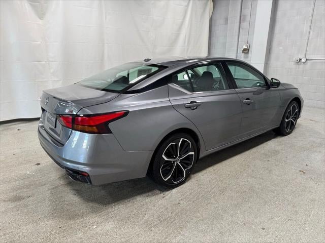 2025 Nissan Altima SR FWD