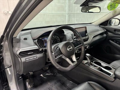 2025 Nissan Altima SR FWD