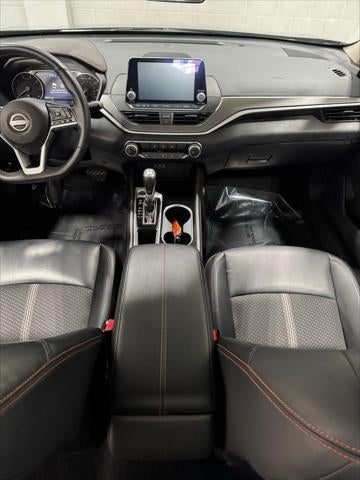 2025 Nissan Altima SR FWD