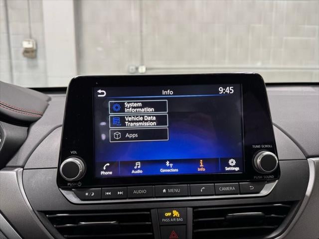 2025 Nissan Altima SR FWD