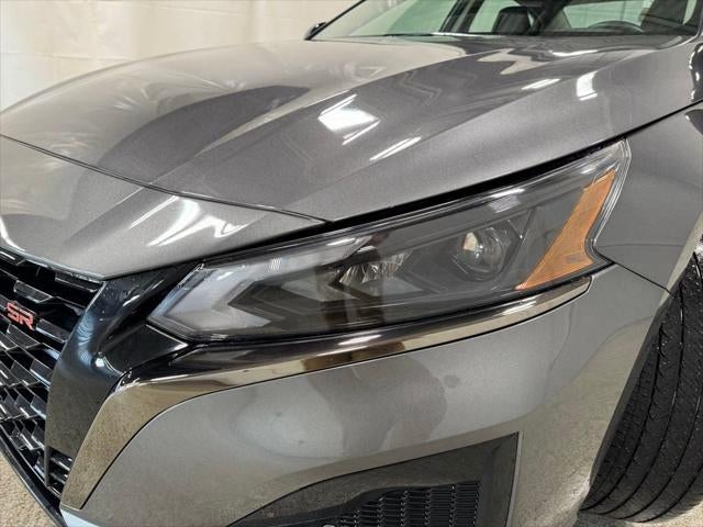 2025 Nissan Altima SR FWD