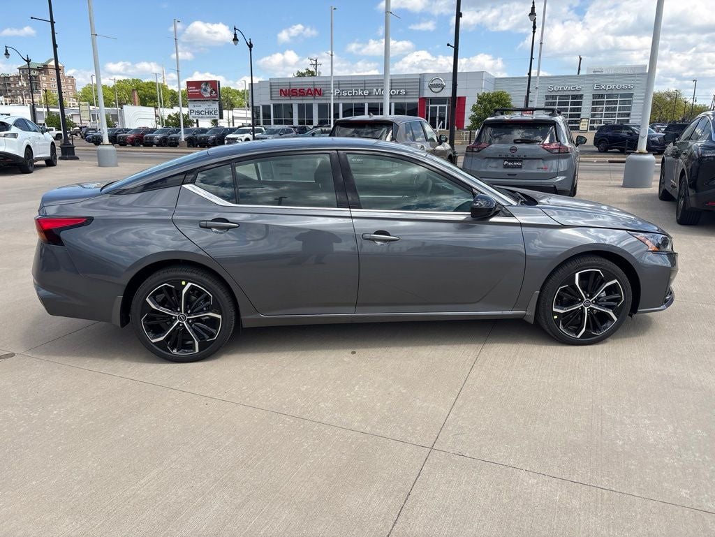 2026 Nissan Altima 2.5 SR
