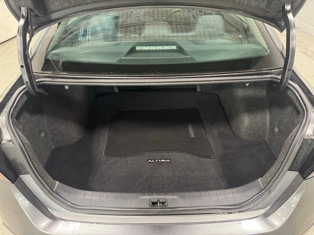 2023 Nissan Altima SV FWD