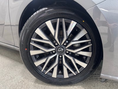 2023 Nissan Altima SV FWD