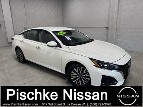 2023 Nissan Altima SV FWD