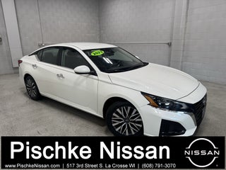 2023 Nissan Altima SV FWD