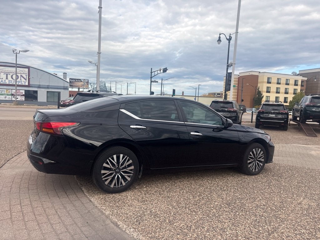 2024 Nissan Altima SV Intelligent AWD