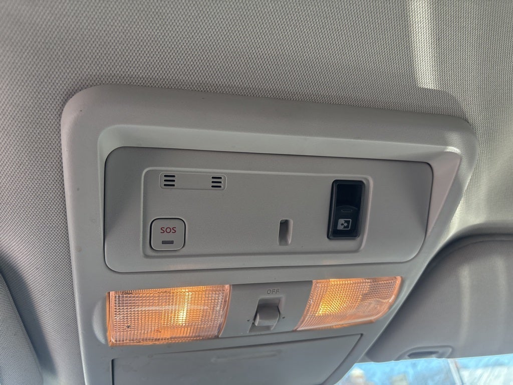 2019 Nissan TITAN SL