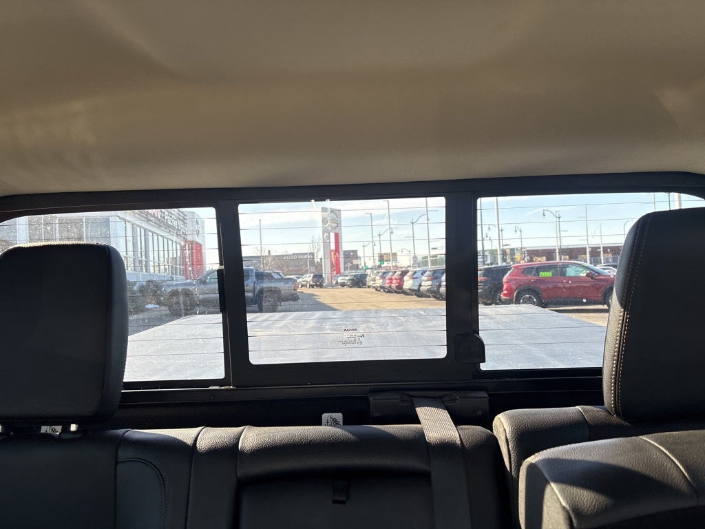 2019 Nissan TITAN SL