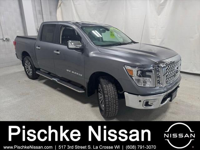 2019 Nissan TITAN SL