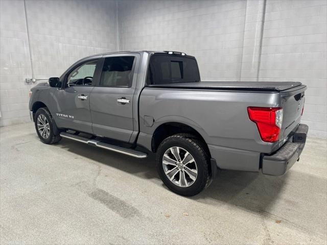 2019 Nissan TITAN SL