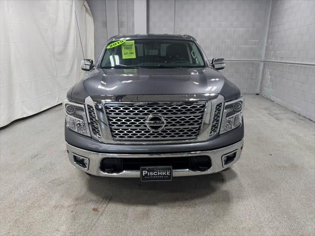 2019 Nissan TITAN SL