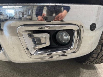 2019 Nissan TITAN SL