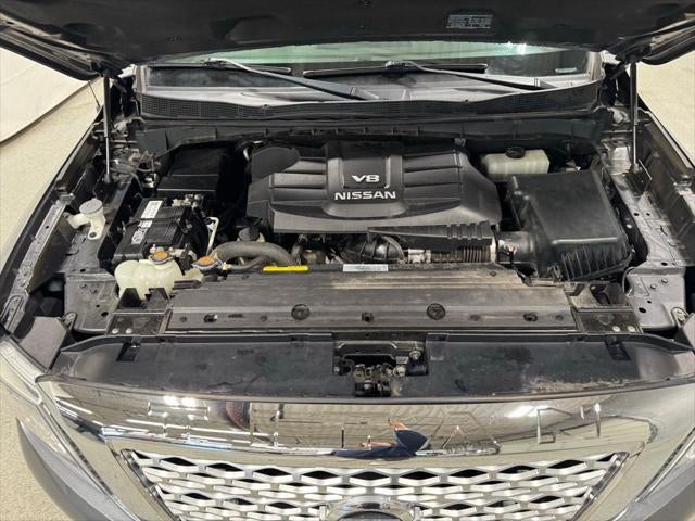 2019 Nissan TITAN SL