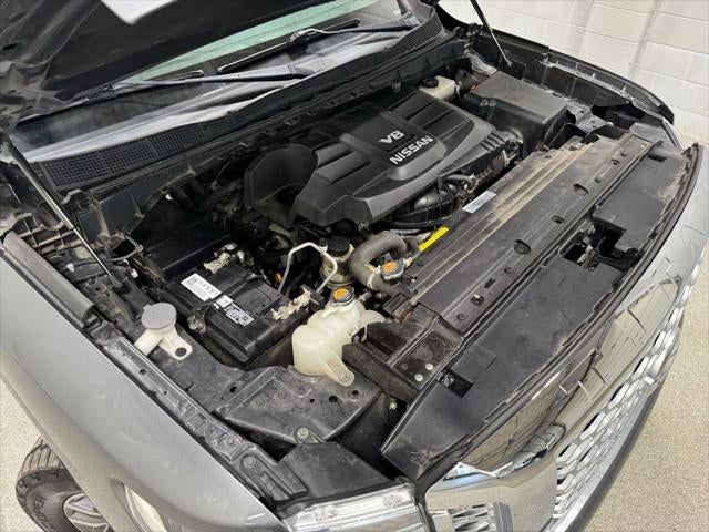 2019 Nissan TITAN SL