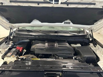 2024 Nissan TITAN Crew Cab SV 4x4