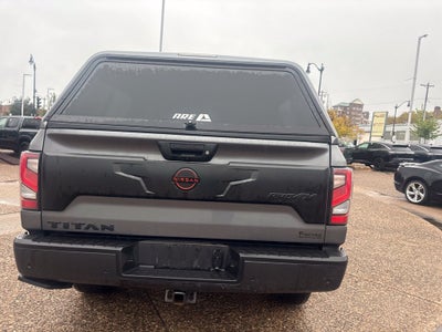 2023 Nissan TITAN Crew Cab PRO-4X 4x4