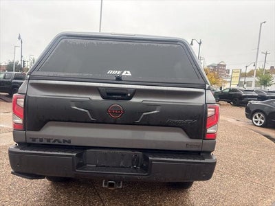 2023 Nissan TITAN Crew Cab PRO-4X 4x4