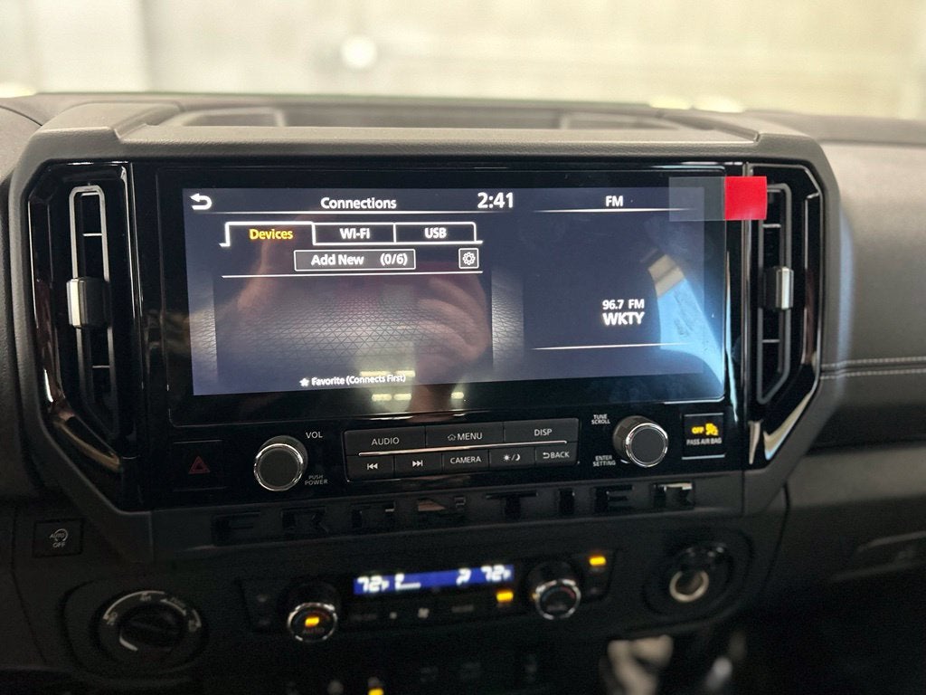 2027 Nissan Frontier SV