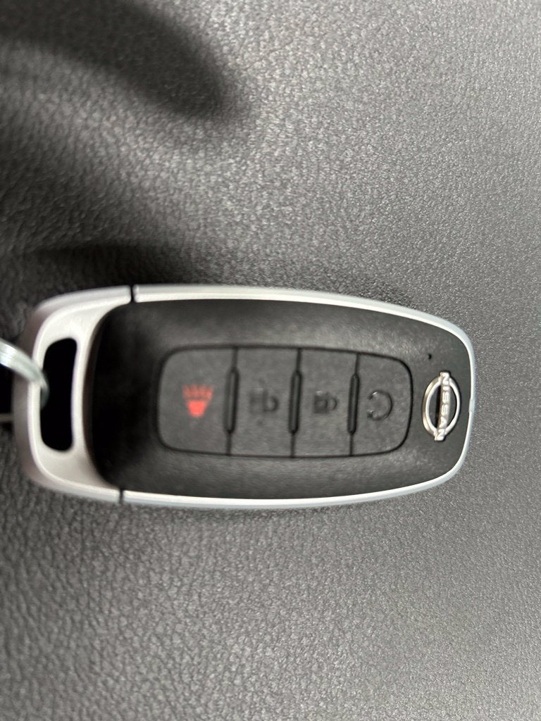 2027 Nissan Frontier SV