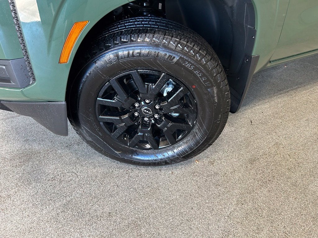 2027 Nissan Frontier SV