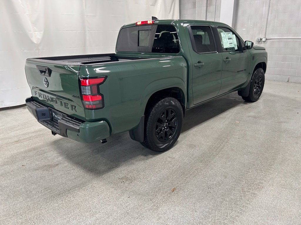 2027 Nissan Frontier SV