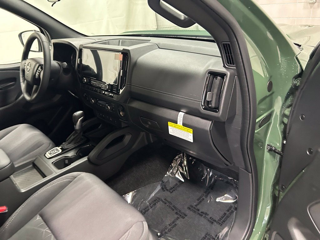 2027 Nissan Frontier SV
