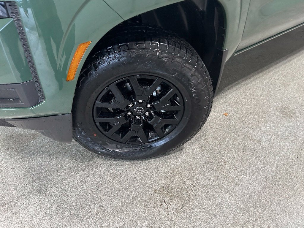 2027 Nissan Frontier SV