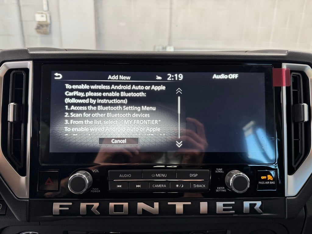 2025 Nissan Frontier SV