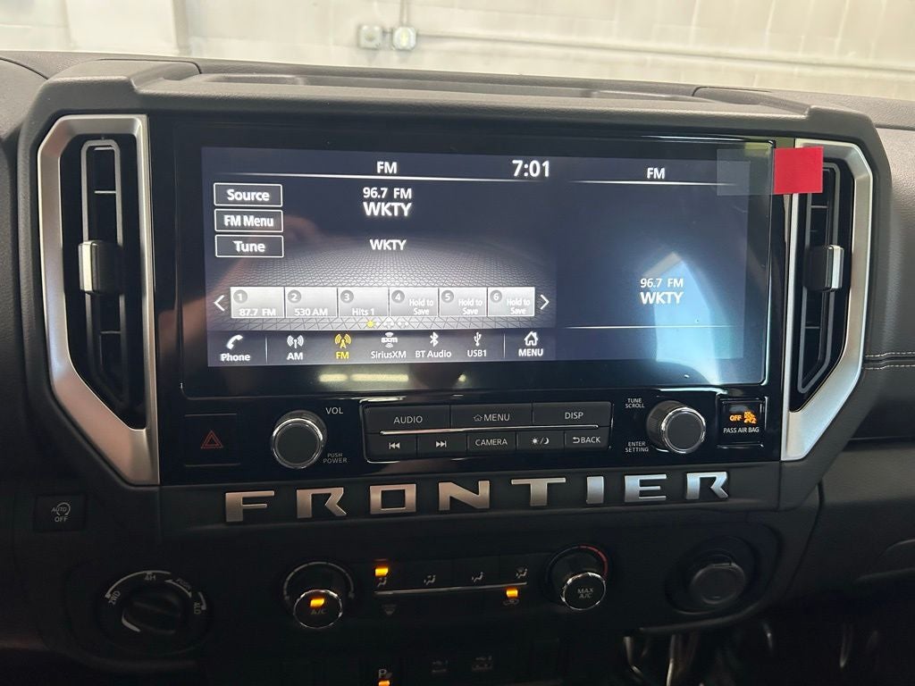2026 Nissan Frontier SV