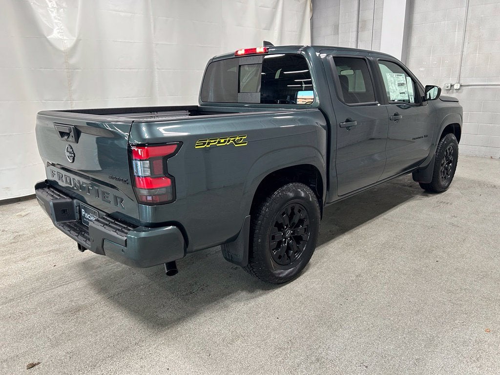 2027 Nissan Frontier SV