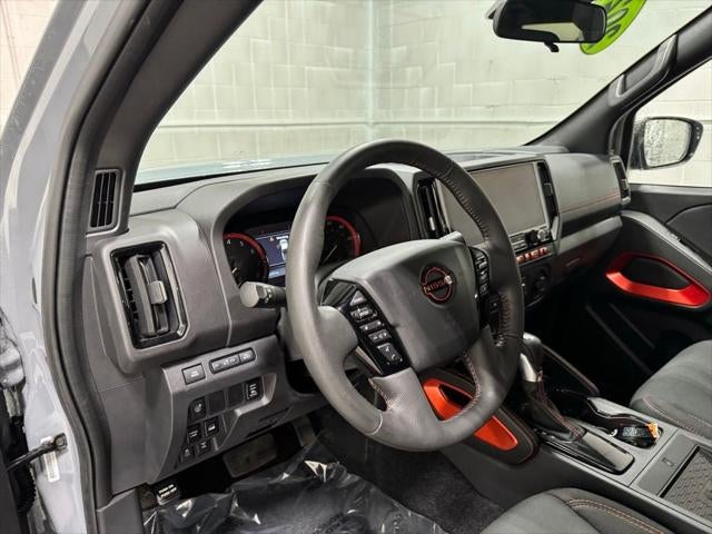 2025 Nissan Frontier Crew Cab PRO-4X 4x4
