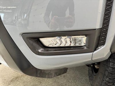 2025 Nissan Frontier Crew Cab PRO-4X 4x4