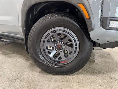 2025 Nissan Frontier Crew Cab PRO-4X 4x4