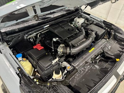2025 Nissan Frontier Crew Cab PRO-4X 4x4