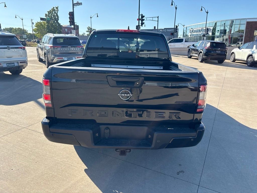 2027 Nissan Frontier SV